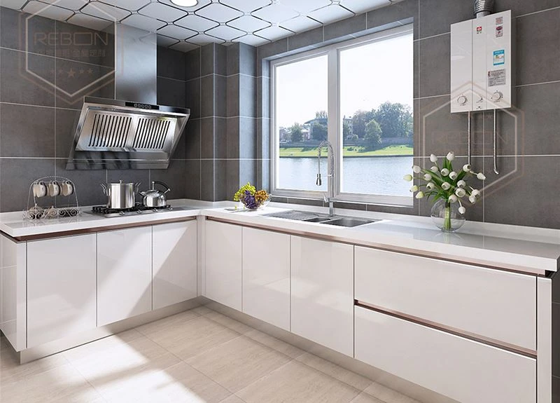 Gloss Lacquer Kitchen Cabient